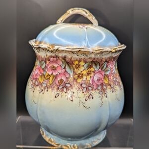 PORCELAIN BISCUIT JAR IN BLUES AND CREAM WITH Flowers